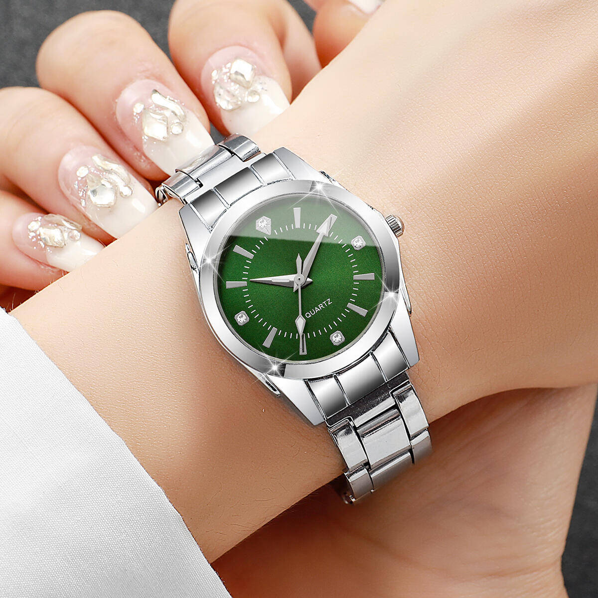Luxury Rhinestone Women Watche - Luxury Watch Travel Case recension och pris
