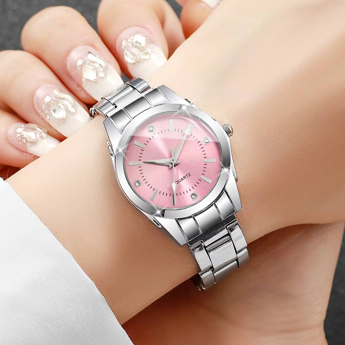 Luxury Rhinestone Women Watche - Luxury Watch Travel Case recension och pris